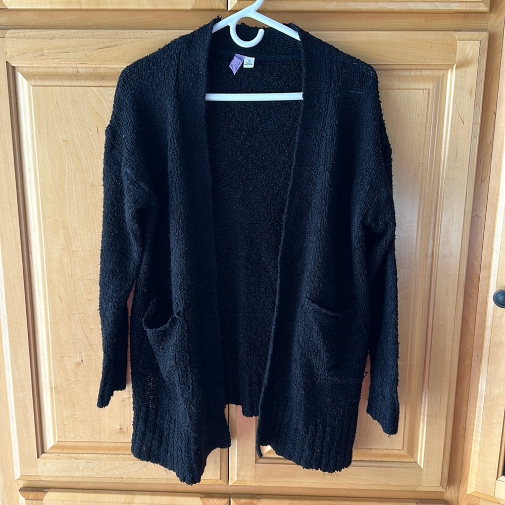 Francesca’s •• Alya Black Sweater